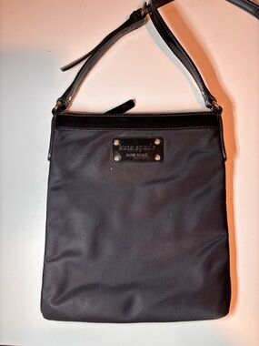 Kate Spade New York Victoria Basic Nylon Crossbody Bag